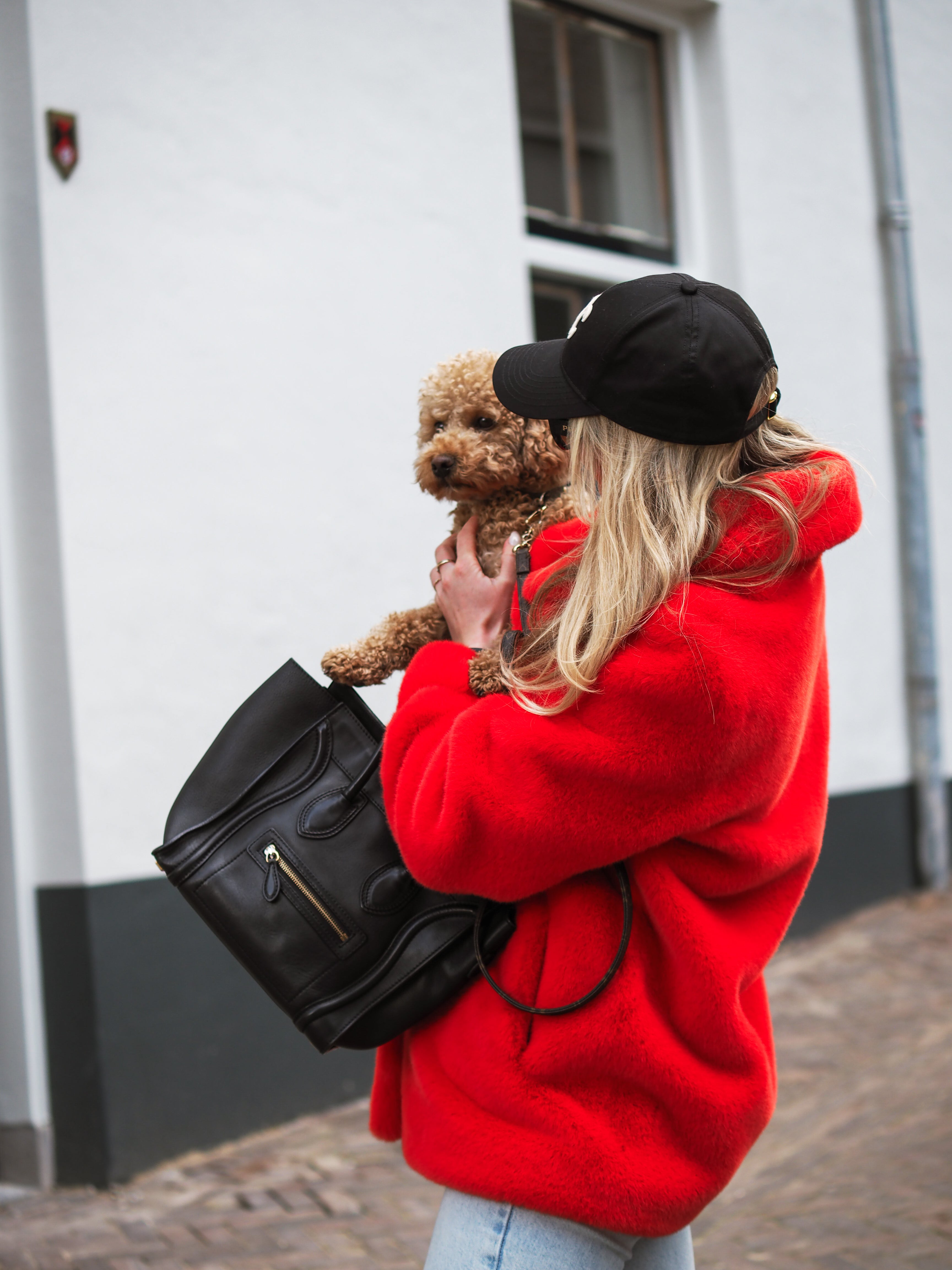 Wie wäscht man einen Faux-Fur-Mantel? Die komplette Pflege Anleitung von Petite M.