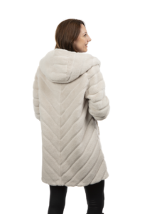 Petite M. Leichte Kunstpelz Jacke mit Kapuze