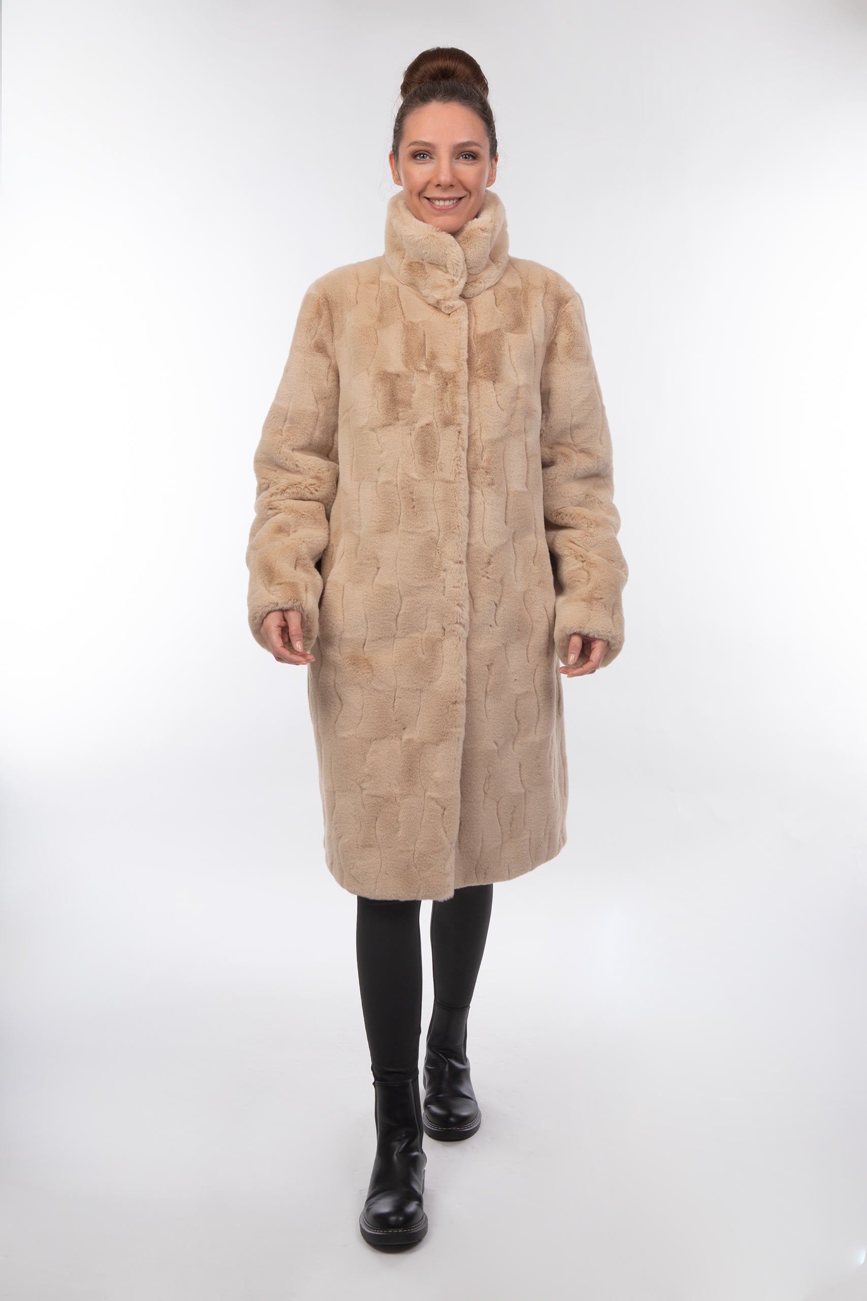 Teddy Mantel Beige