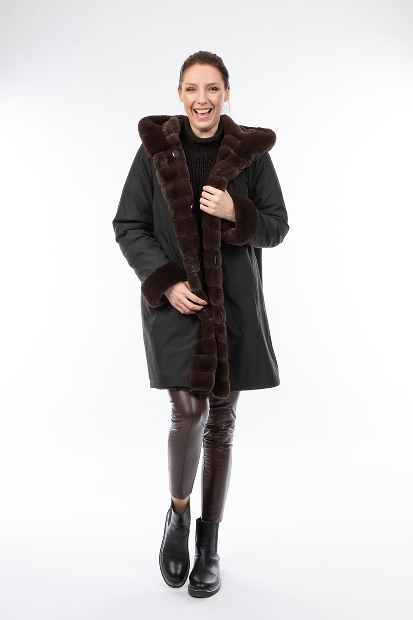 Petite M. Wendemantel mit Kapuze in Kunstfell und Microfaser, Braun/Schwarz