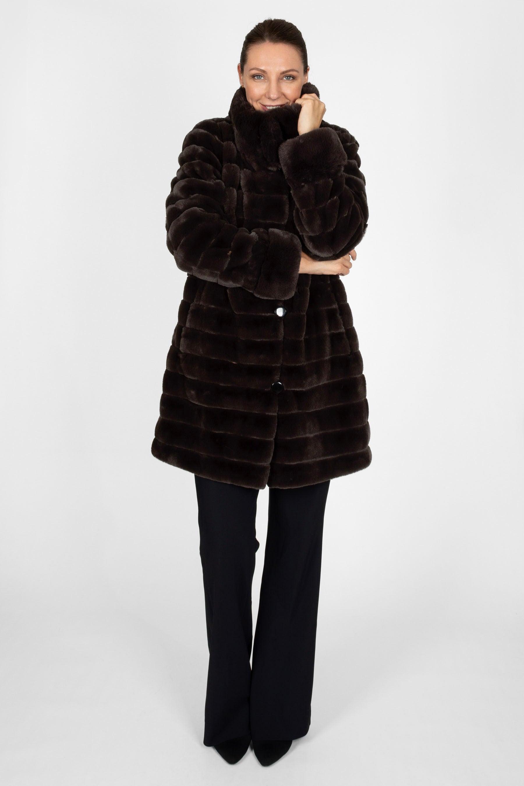 Damen Wendejacke in Schwarzbraun, Pelzimitat, Stehkragen, 90 cm, Frontansicht